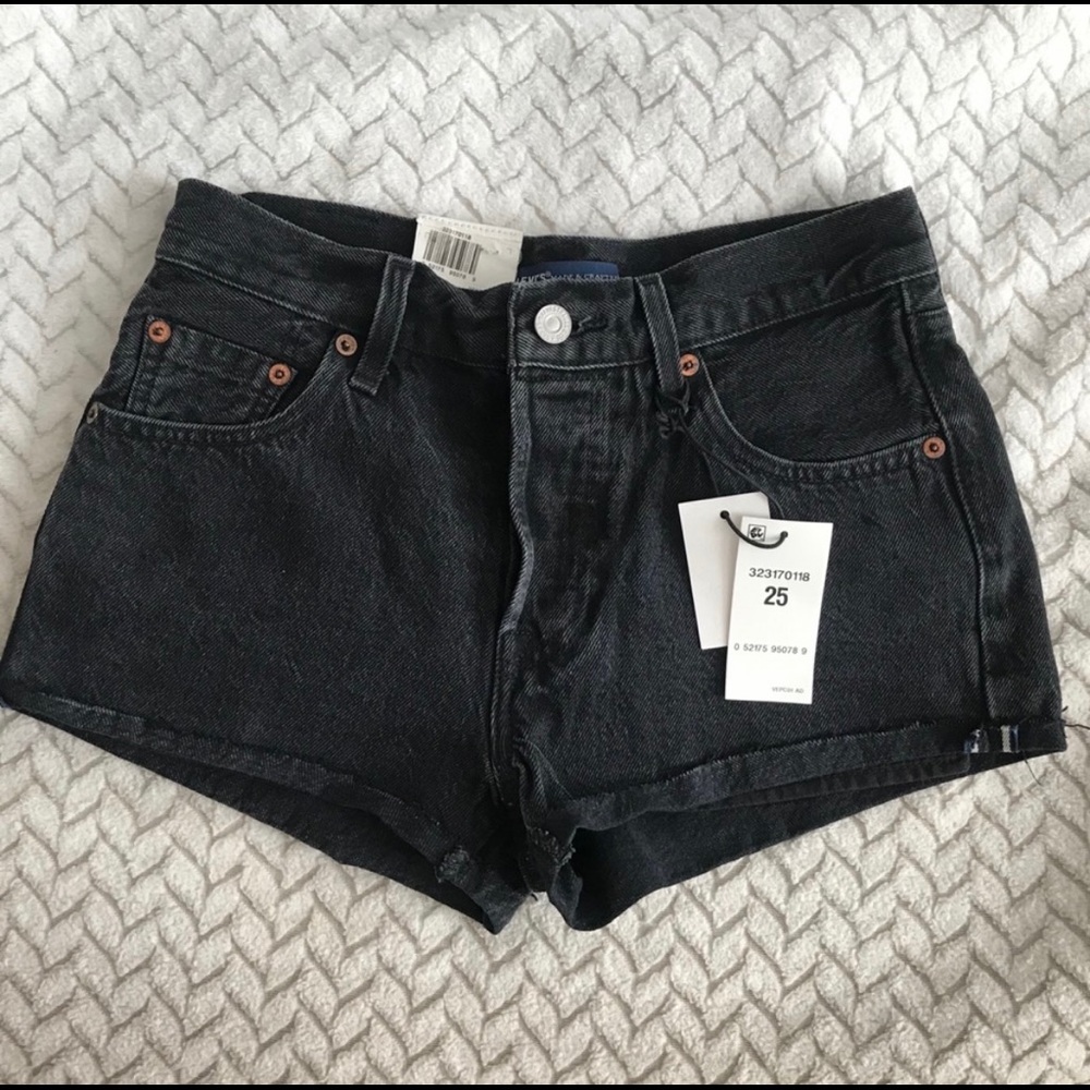 Levi’s 501 shorts